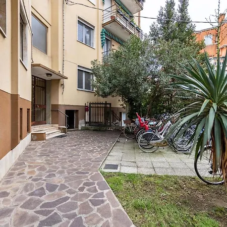 Via Mocenigo * Venedigs Lido