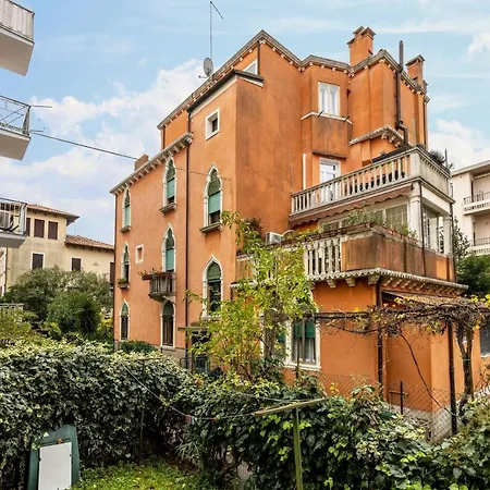 Apartment Via Mocenigo Lido di Venezia